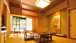 和室十畳　共有バス・トイレ