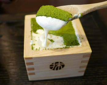「マッチャ ハウス 抹茶館 京都河原町店」料理 1155435 スプーンですくうと、とろんとしたマスカルポーネチーズがたっぷり！