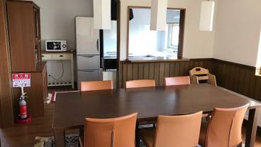 客室内のダイニングエリア / 15