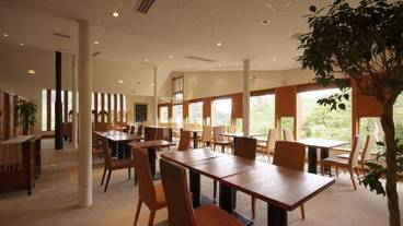 朝食スペース / 9