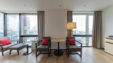 デラックスコーナーツイン③ / 15