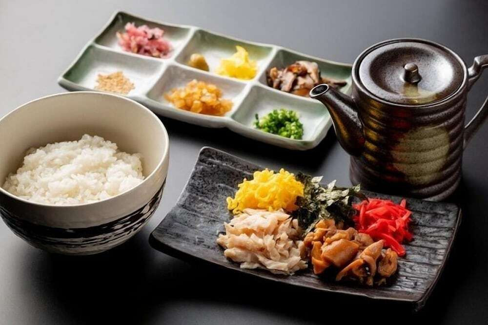 朝食