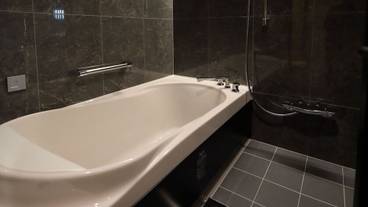 バスルーム / 12