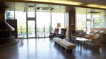 ロビーラウンジ / 8