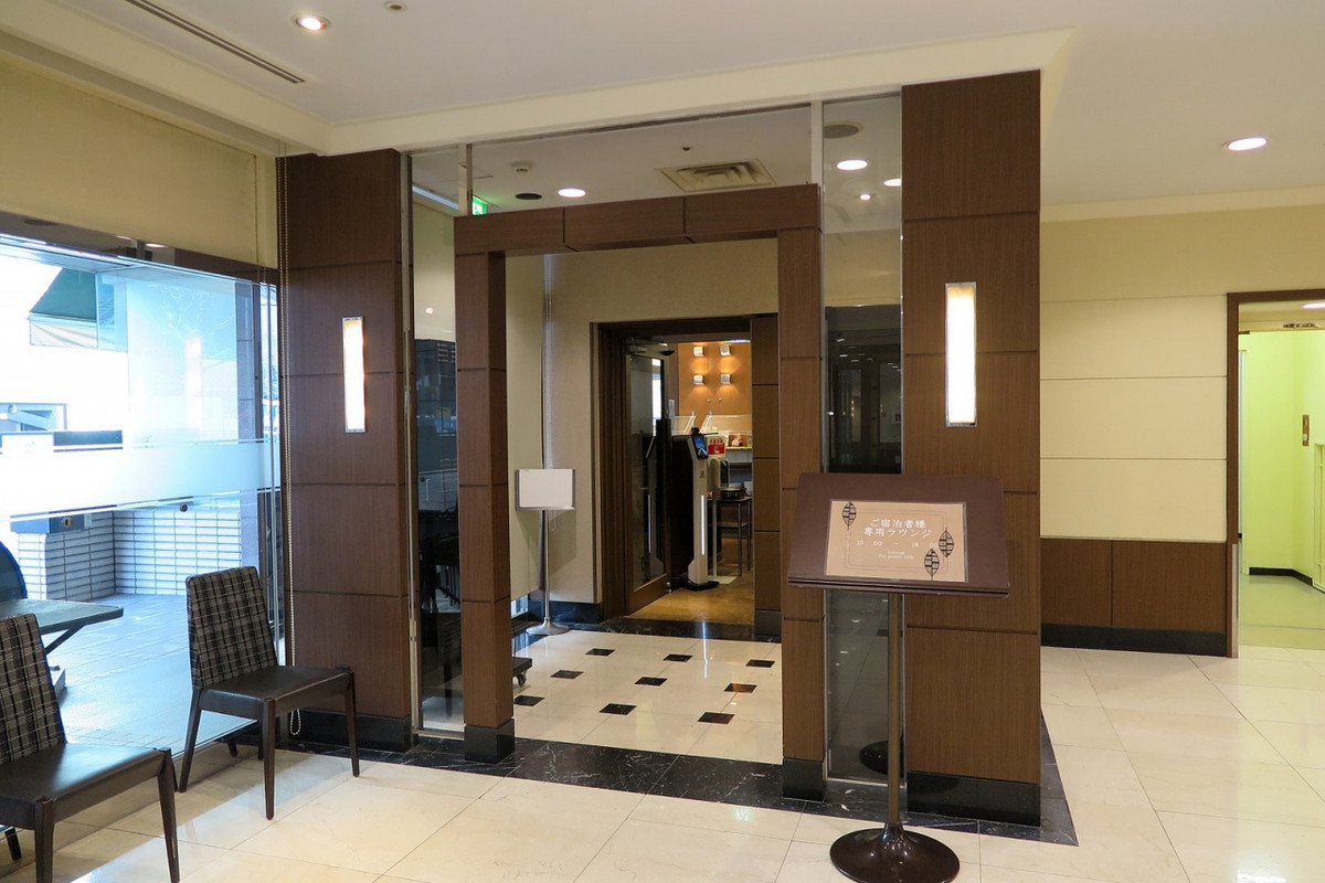 南館1階のレストラン「シャングリラ」は…