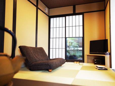 宇治壱番宿にがうり / 1