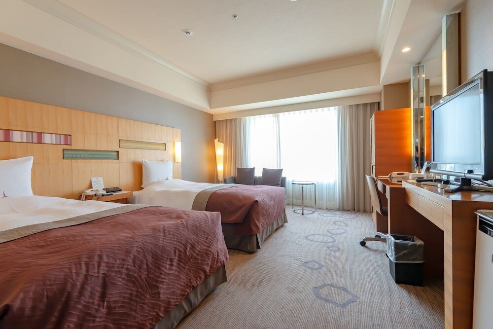 中洲川端駅に直結。伝統のおもてなしを受け継ぐ高級ホテル3392196