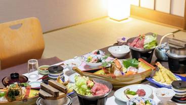 食事・飲み物 / 3