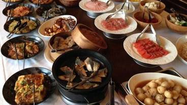 朝食スペース / 4