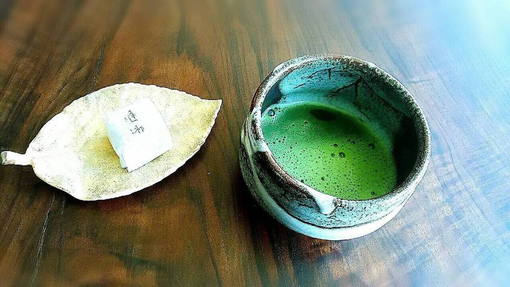 相模湾を望むラウンジで
チェックイン / 3