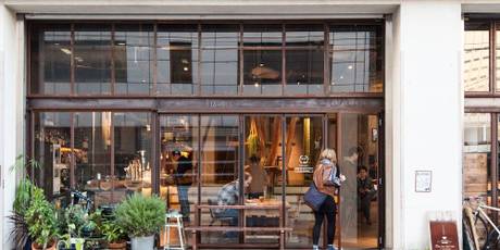 Nui.HOSTEL&BAR LOUNGE