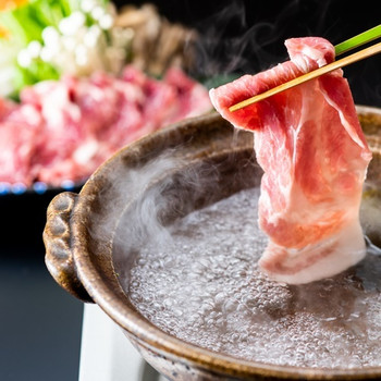 自分たちが好きな時間に露天風呂に入り放題3975571