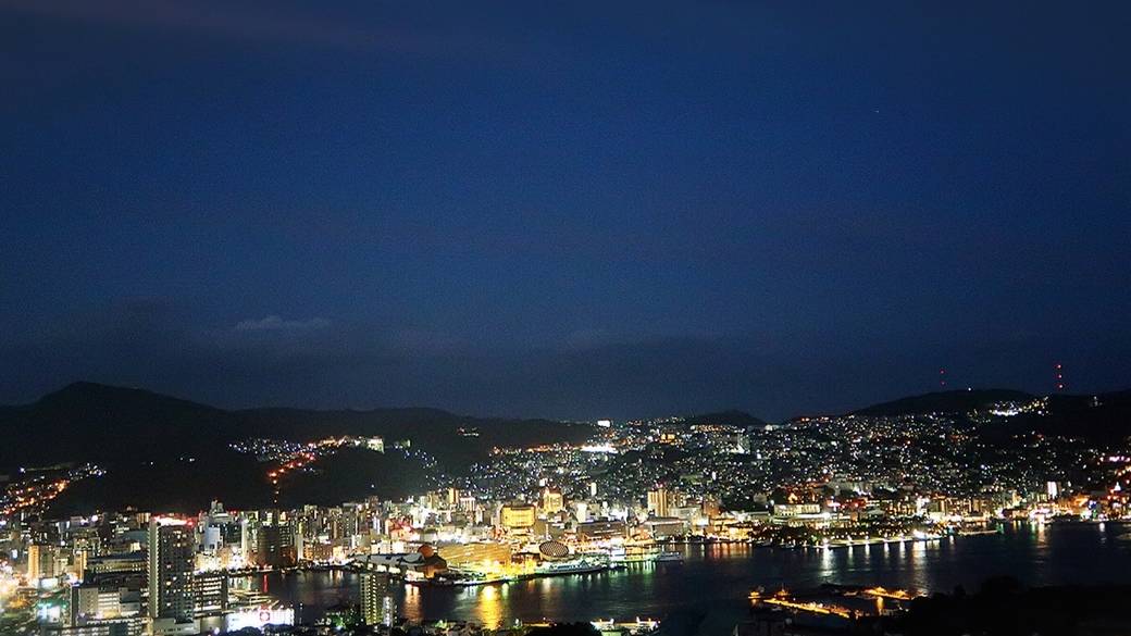 客室から見える夜景 一例 / 2