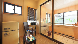 半露天風呂付客室 御坂 禁煙