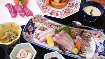 食事・飲み物 / 1