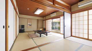 和室10+4畳 禁煙