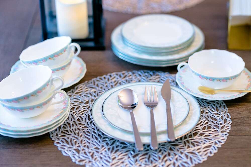 客室内のダイニングエリア