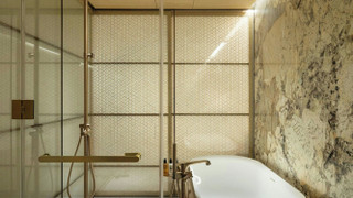 ルーム ダブルベッド 2 台 (View)