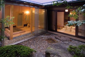 板長こだわりの料理を彼と一緒に舌鼓4008554