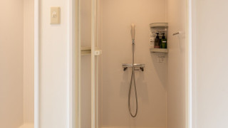 和室6畳 (2-3名用)(バストイレ共用,タオルなし,エアコンなし) 禁煙