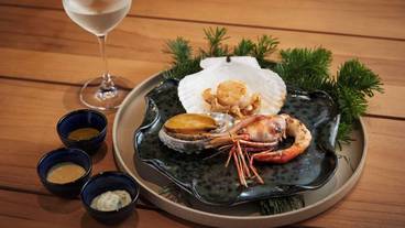 食事・飲み物 / 6