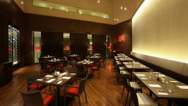 All-day dining Season Cafe / 12