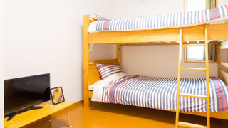 共同ドミトリー