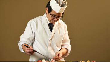 食事・飲み物 / 12