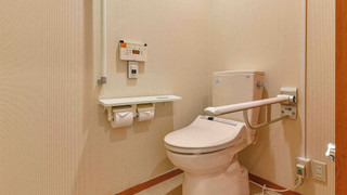 【ユニバーサルルーム】ツイン［15.6平米］禁煙