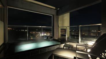 屋外スパ浴槽 / 2