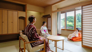 和室　（お食事場所：ダイニング）