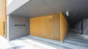 施設の入り口 / 5