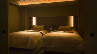 福地B　露天風呂付　富士山側　ベッド2　布団3 [山梨ワインラウンジ利用可能]