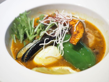 「イエローカンパニー 恵比寿店」 料理 51898660 豚角煮＆ベジタブル　スープカレー