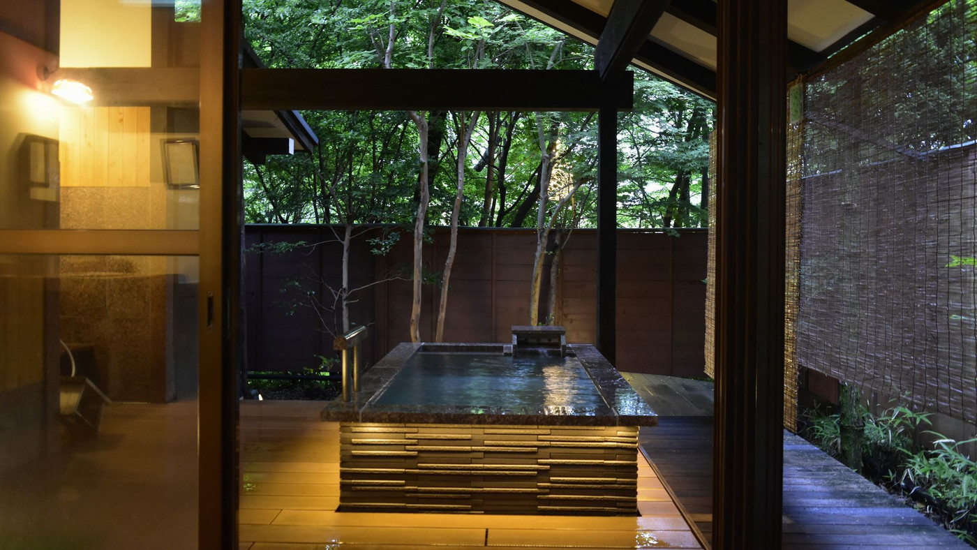 離れの貸切風呂「あけび」で贅沢なひとときを…3393289