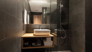 Superior Hotel Room B