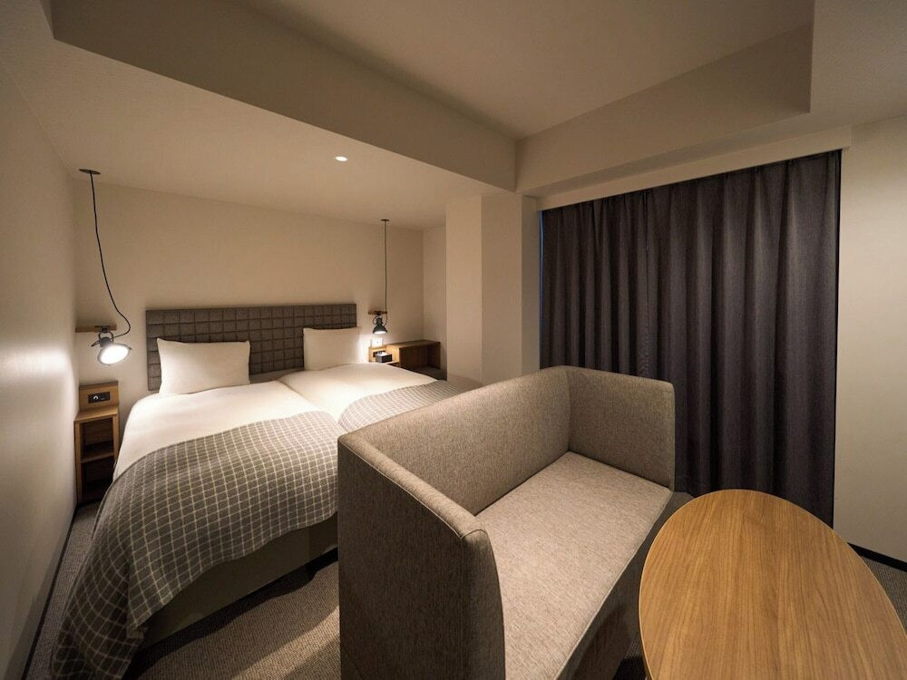 客室内のダイニングエリア