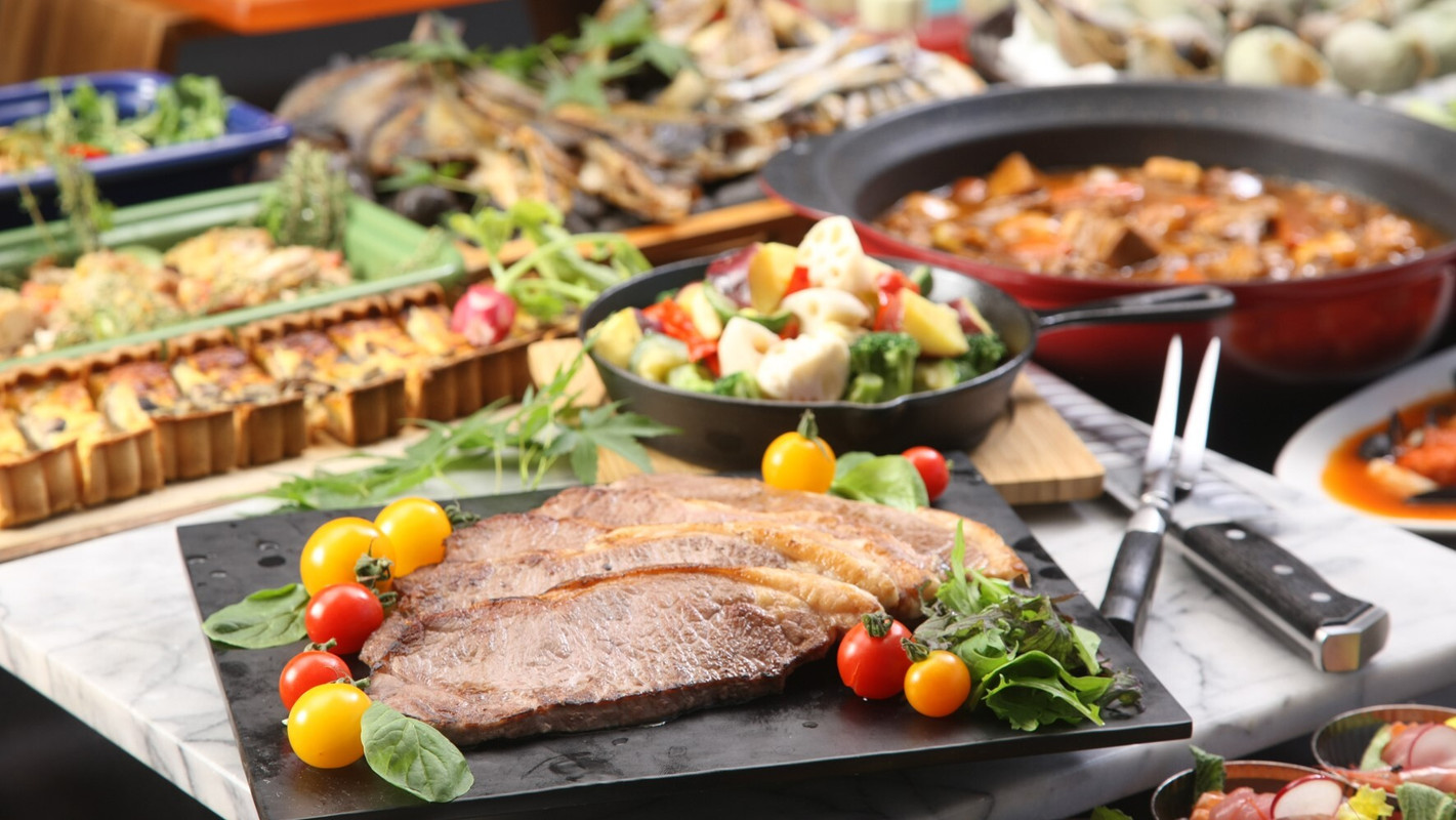 夕食一例／焼き立てステーキ