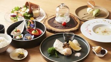 食事・飲み物 / 6