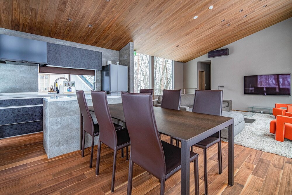 ダイニングルーム