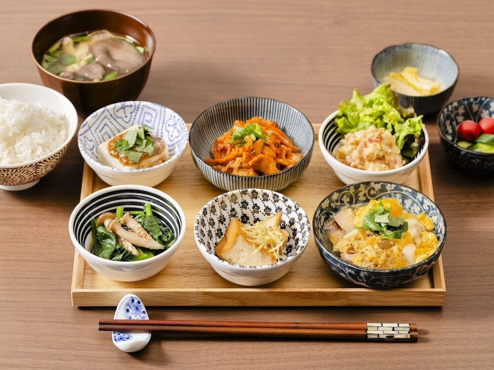 朝食