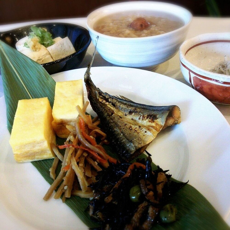 朝食ビュッフェ