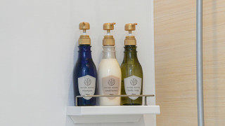 シャワーブースダブル 禁煙