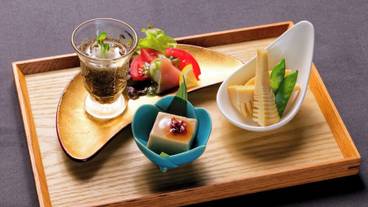 食事・飲み物 / 2