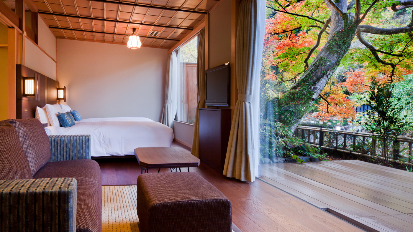 しゃぶしゃぶに舌がとろけそう♡吉奈川ほとりに佇むモダン宿4047003