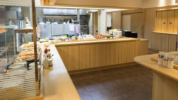 朝食スペース / 10