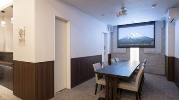 ロビー応接スペース / 9