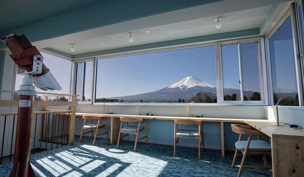 富士山展望ワーケーションルーム / 2