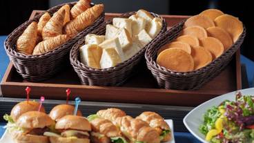 朝食ビュッフェ / 12