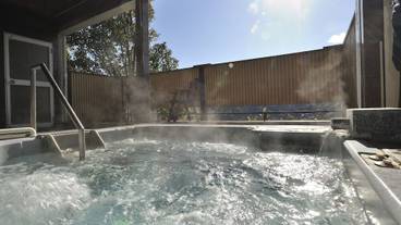 屋外スパ浴槽 / 2